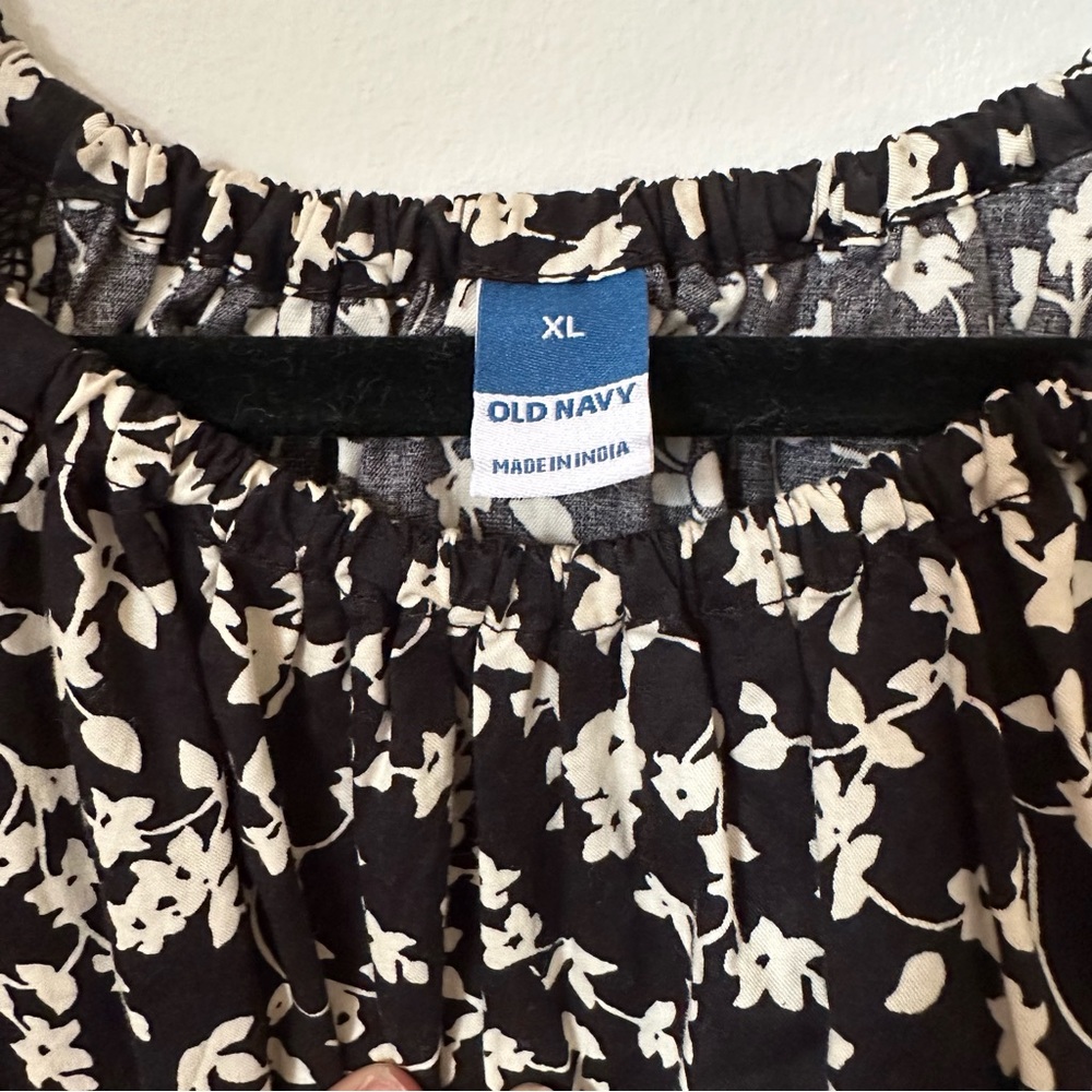 Old Navy women’s waist defined puff sleeve cotton side cut out mini dress black - Picture 3 of 8